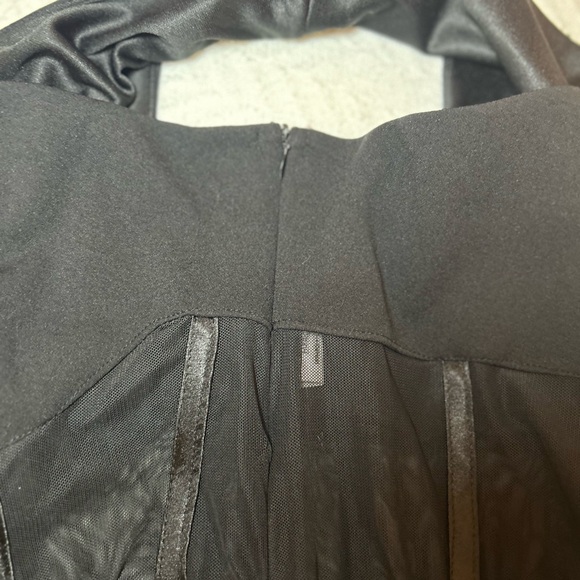 Jaded Rose exclusive one shoulder corset jumpsuit in black size 16. A-5 - Picture 8 of 10